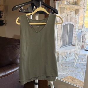 J. Jill Women's Olive Green Sleeveless Top, Pima v-neck tank Size L